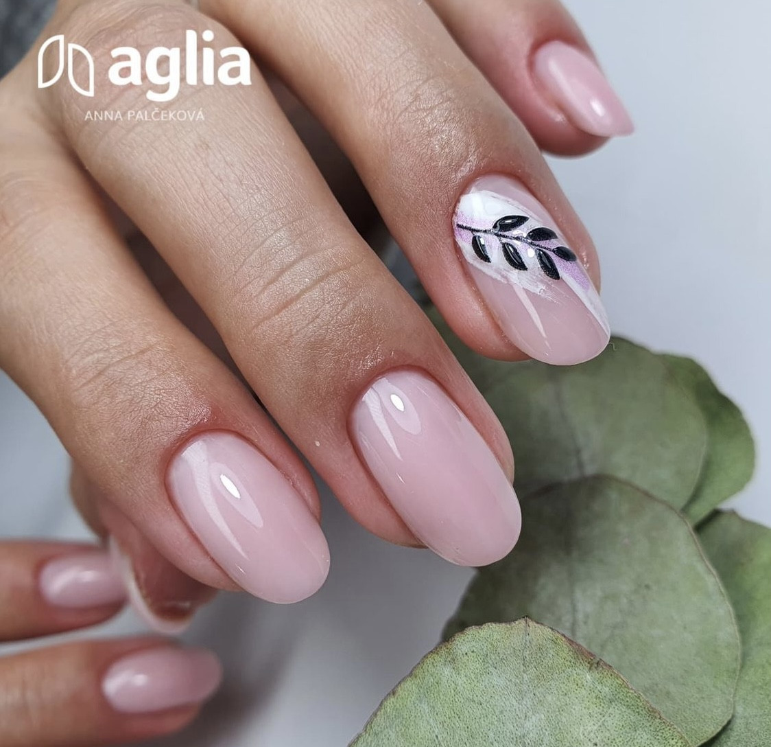 soft pink shellac nails